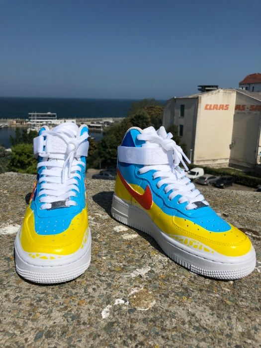 Nike WMNS Air Force 1 High "The Beach"