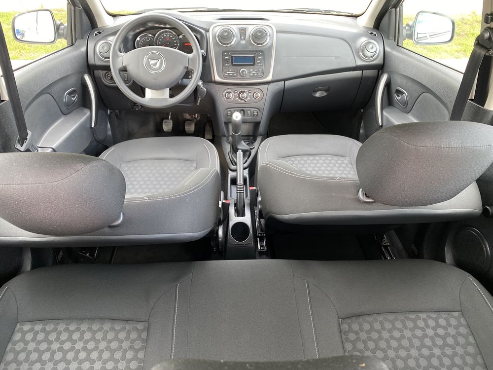 Dacia sandero /2015/ 898 ccm/