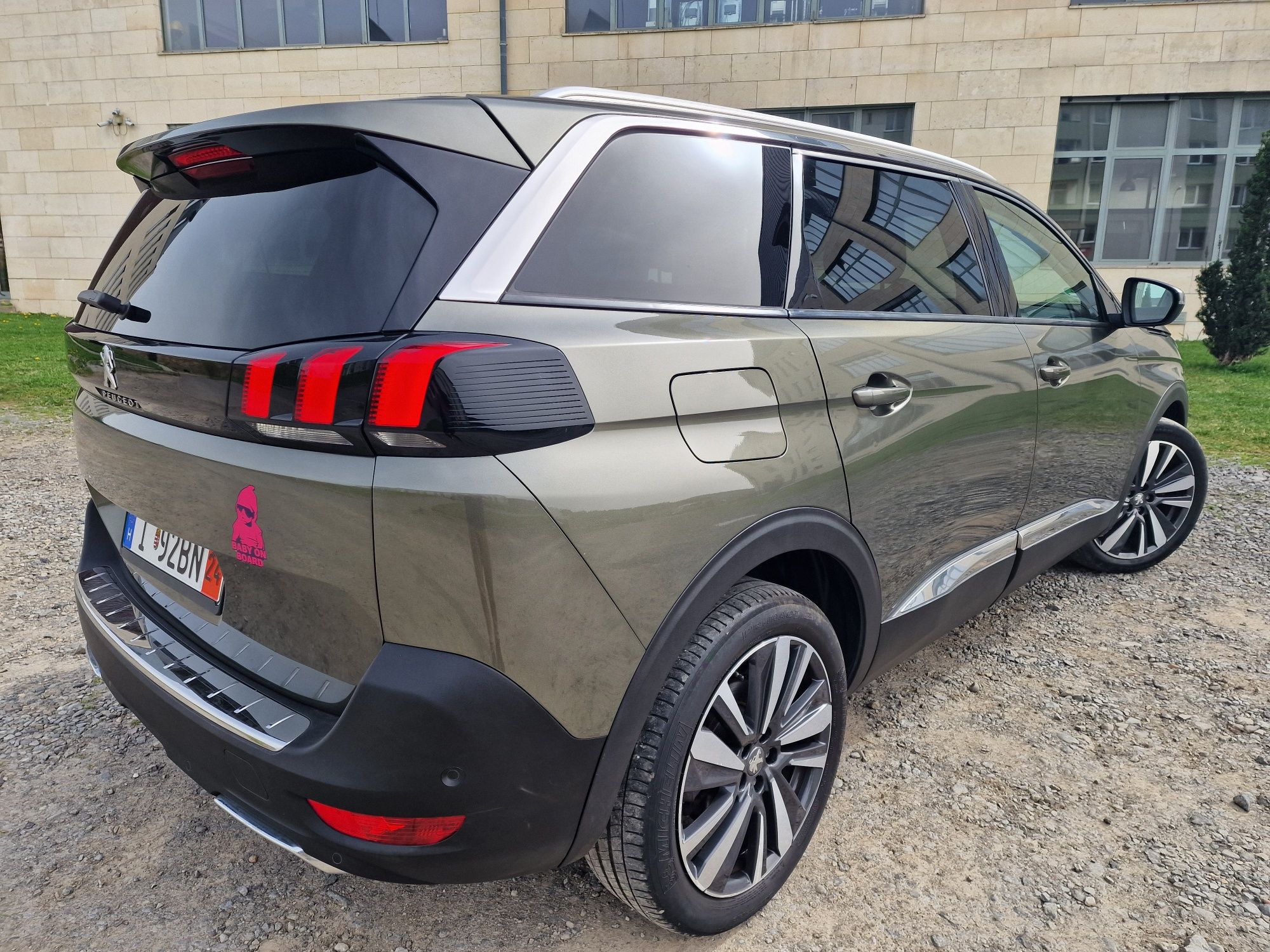 Peugeot 5008 2019