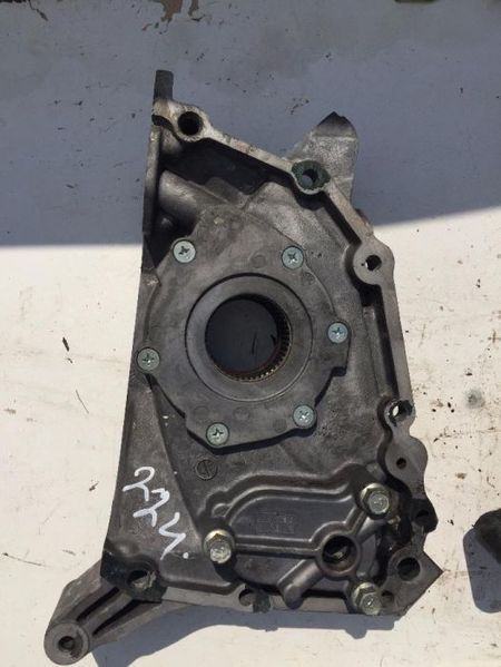 Маслена Помпа Мицубиши Mitsubishi Л200 L200 Паджеро Оферта (224