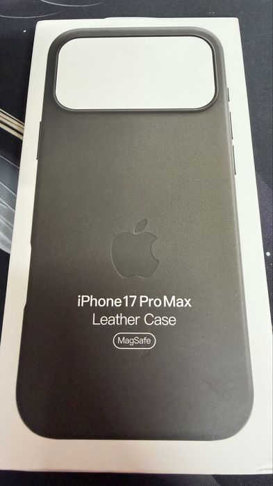 Husa Piele iPhone 17 Pro Max - Leather Case Negru