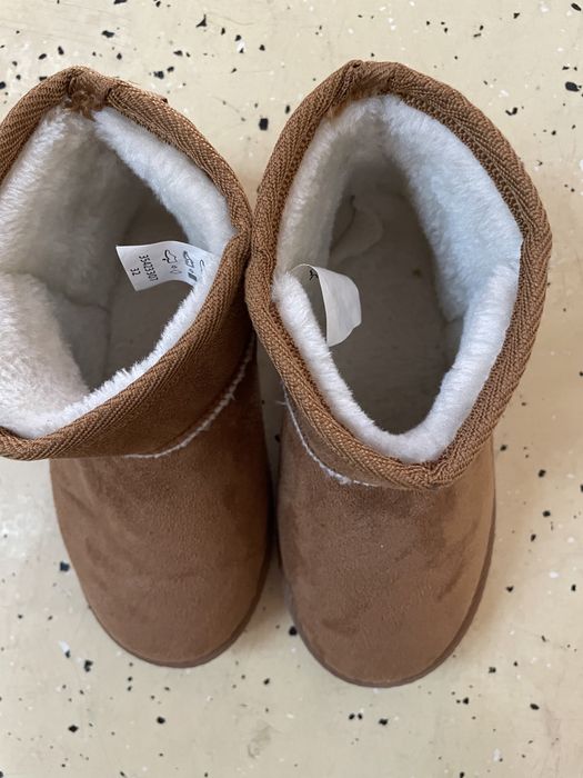 Ugg fetiță marimea 32