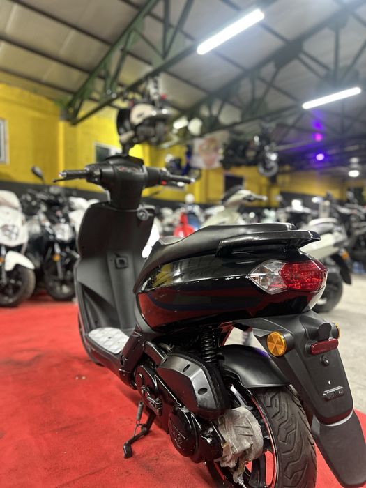 Peugot kisbee 50cc 2018