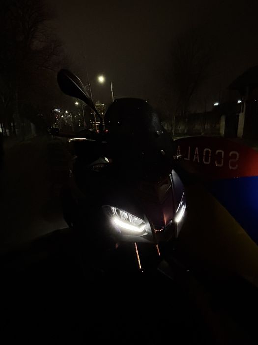 Aprilia sr gt 125