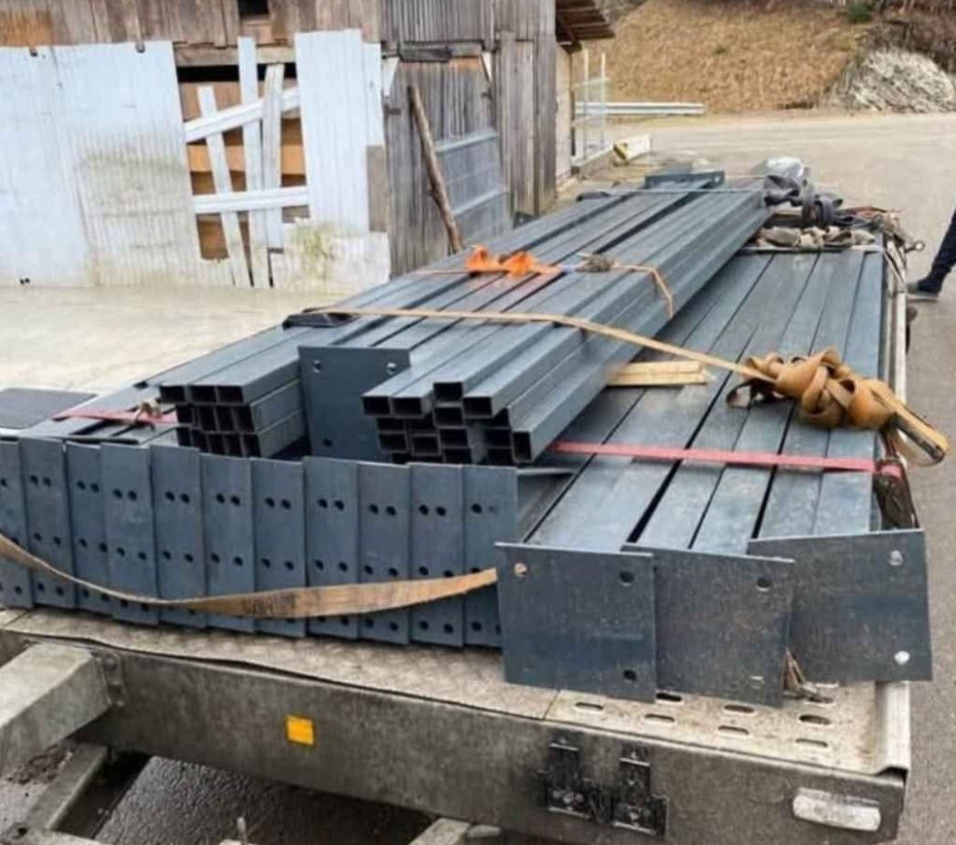 Vând structura metalica 10x21x4h la super pret