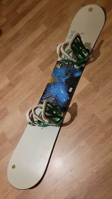 Placa snowboard Burton 157 cu legături Burton Cartel