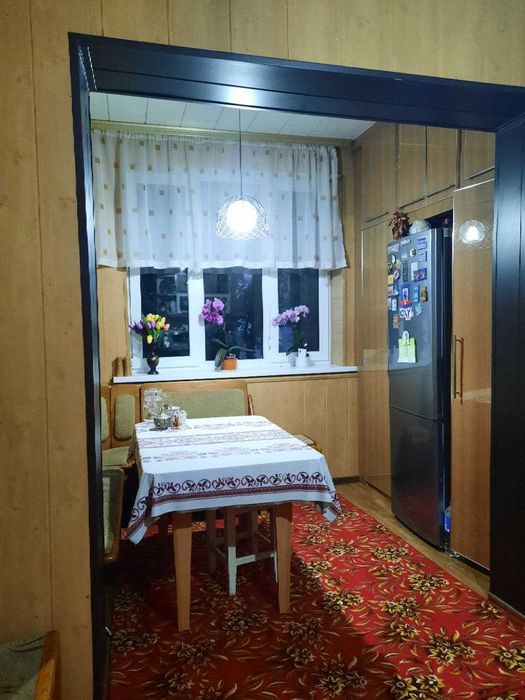 Карасу-1 4-комнатная 4\4\5 Мирзо-Улугбекский район