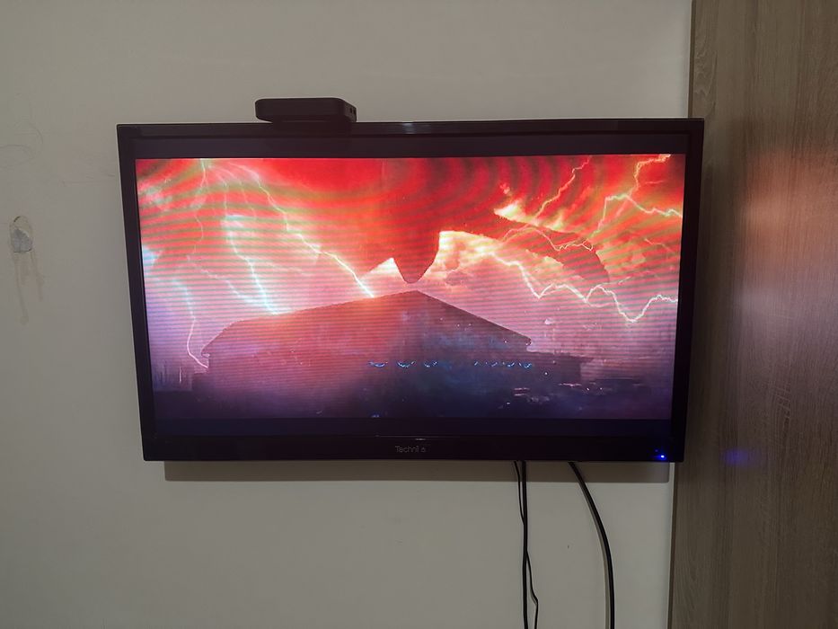 Телевизор Technika 32”