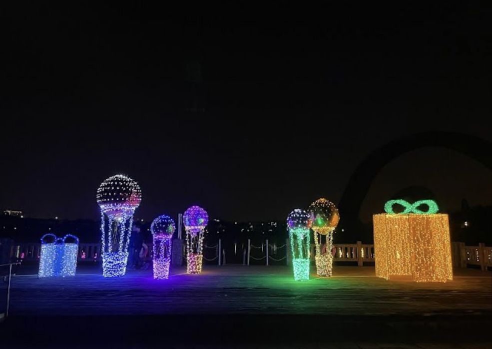 Fasad chiroqlari  bayram uchun asvishenya xizmati