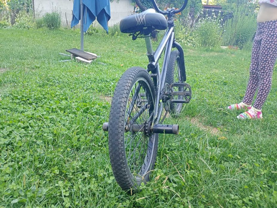 Vând BMX stare buna