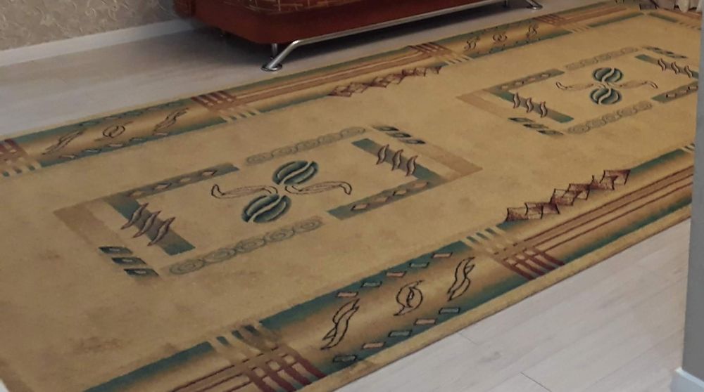 Продам Ковёр 5*2.5 метра