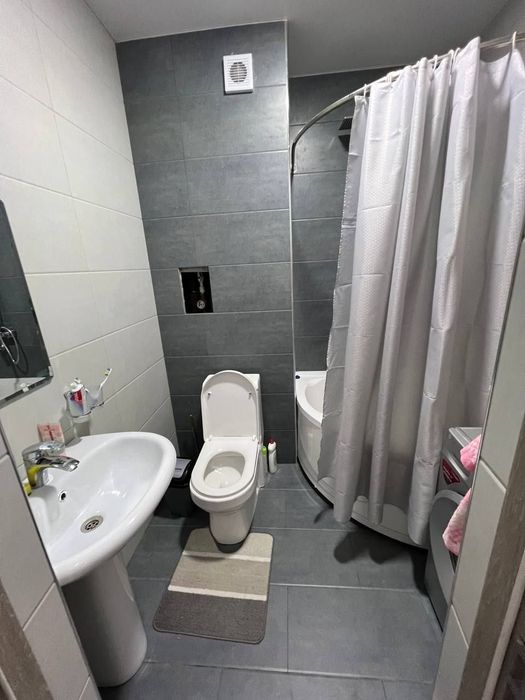 Сдается 3 комнатная квартира в новостройке за 600