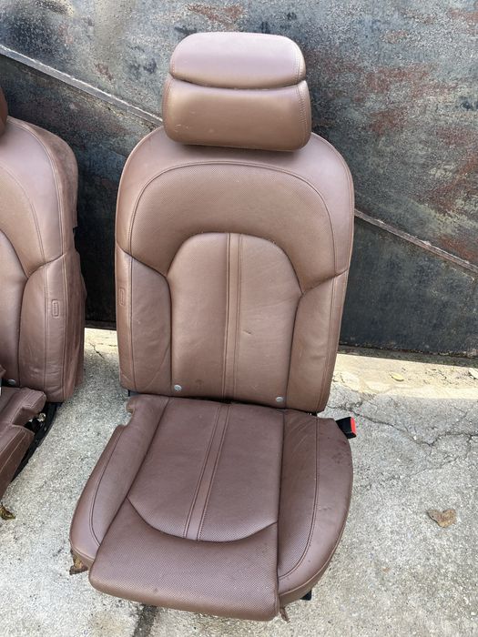 Задни седалки Audi A8 D4