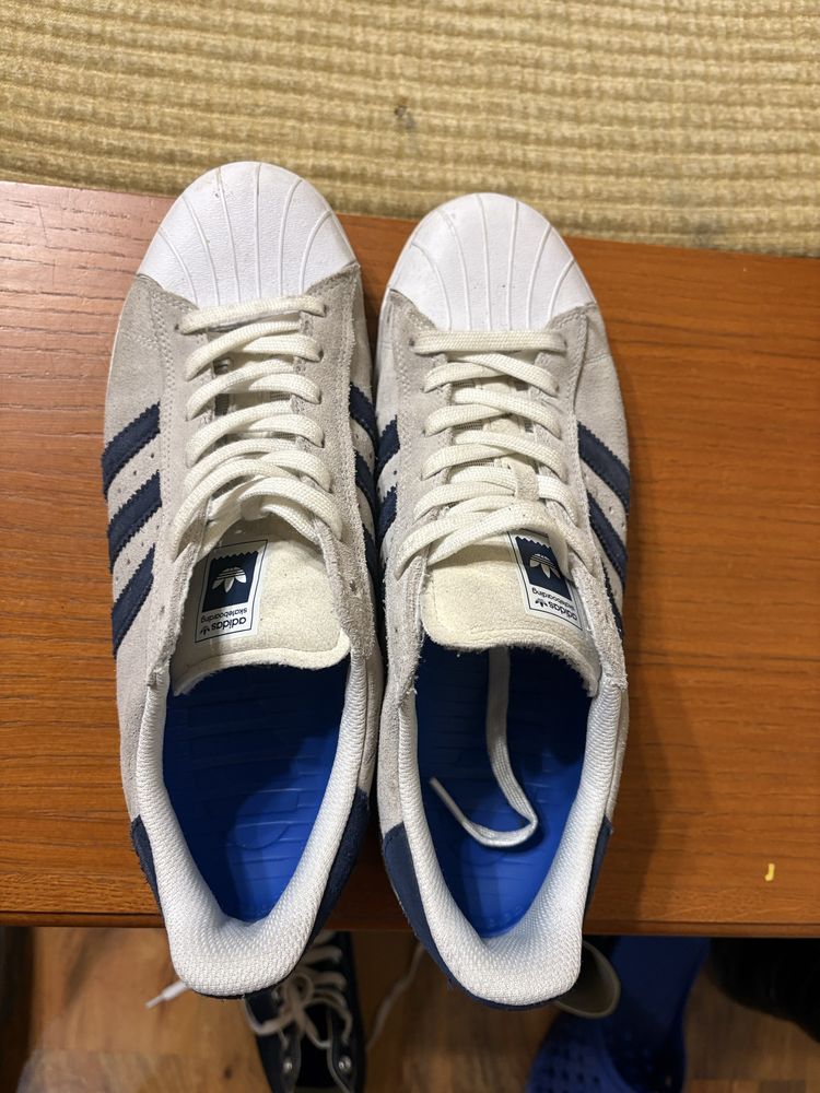Adidas Superstar