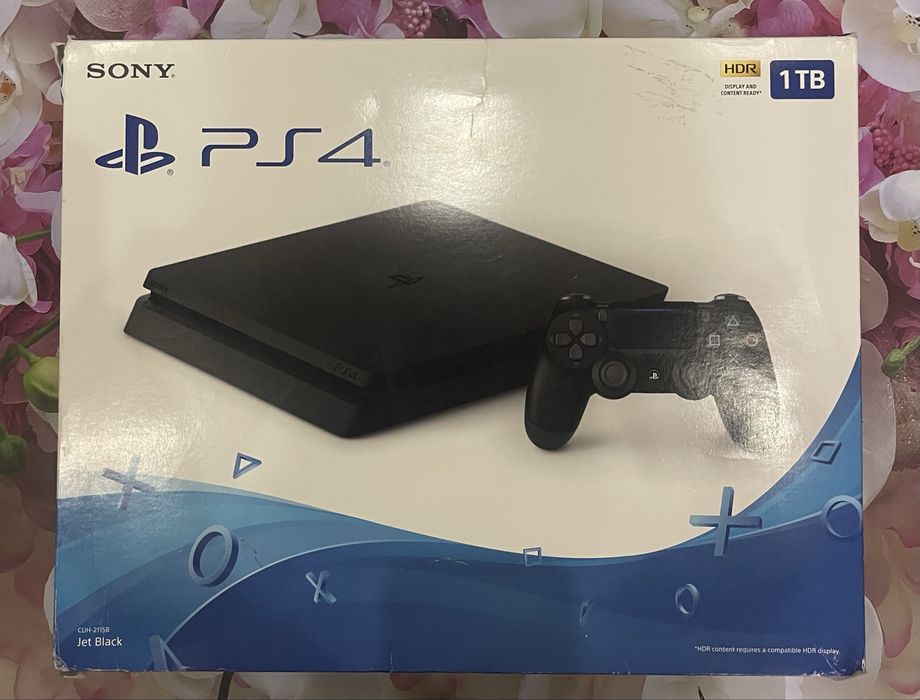 PlayStation 4 slim 1 tb