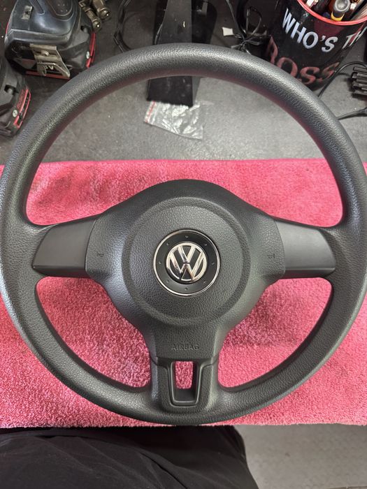 Волан за vw Golf Caddy 2012 г