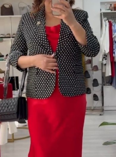 Пиджак в белый горошек, с биркой новая