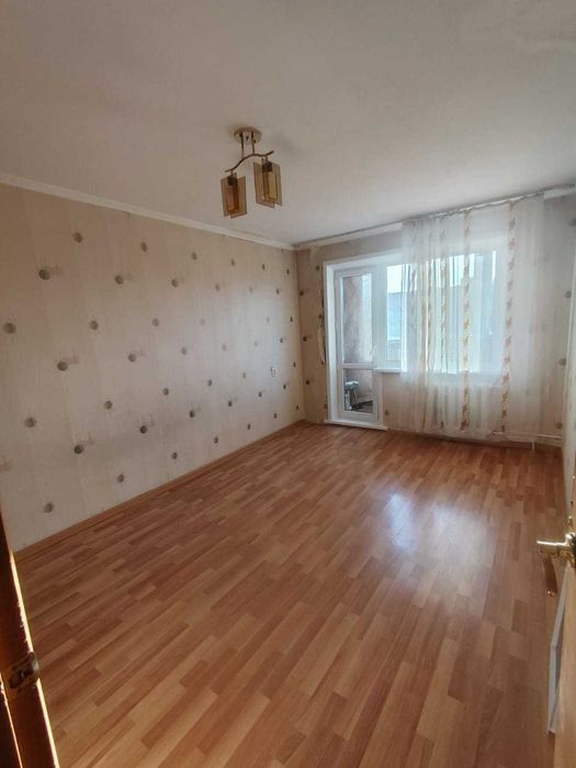 Продам 2комн на 14мкр возле Автостанций