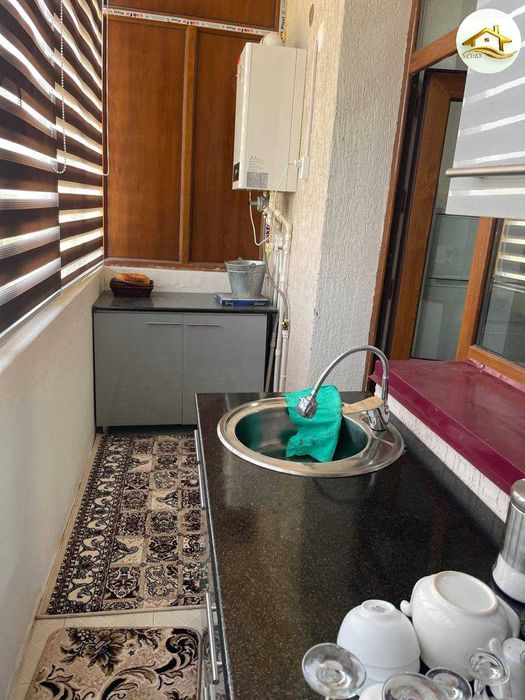 Продаётся 1х квартира на 4 этаж орр НУРАФШОН