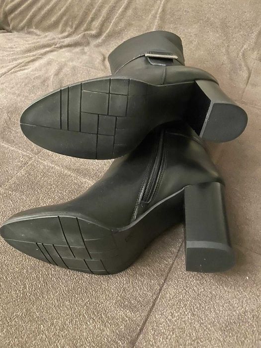 Cizme cu toc Rizzoli