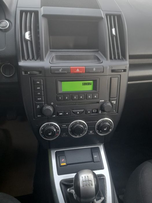 Vând Land Rover Freelender 2