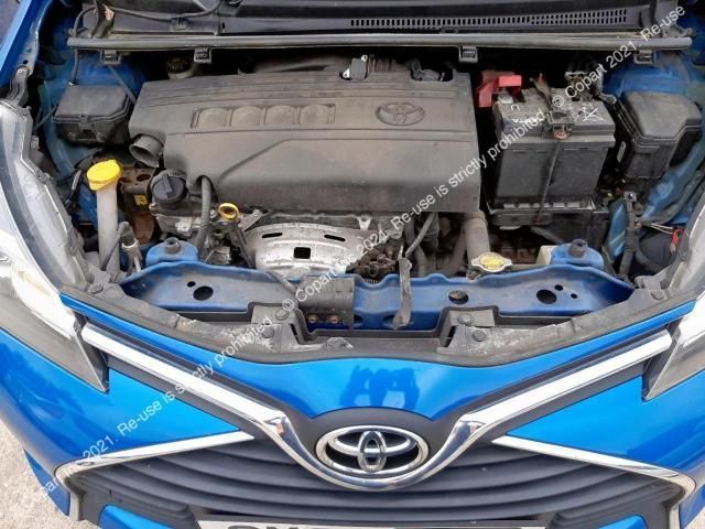 Dezmembrez Toyota Yaris XP150 [2013 - 2020] L hatchback 1.3 MT (99 hp)