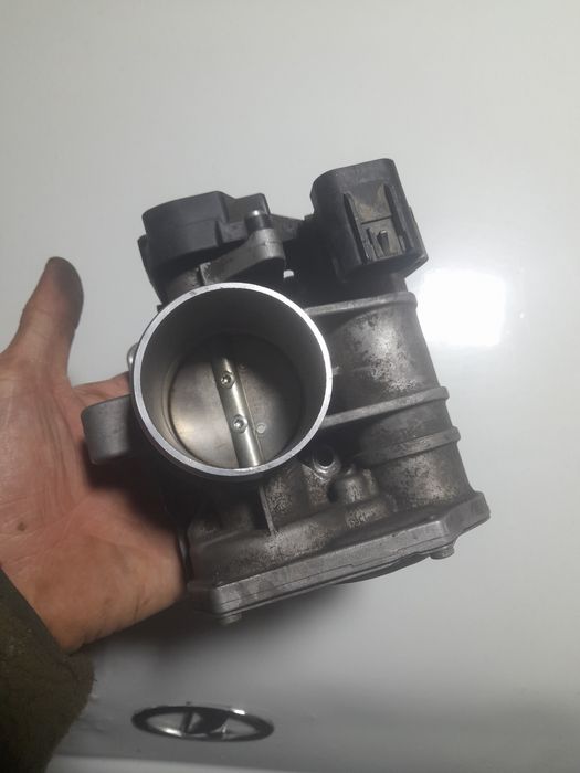 Дросельная заслонка ваз 2114