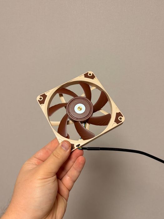 Вентилятор Noctua NF-A12x15 PWM
