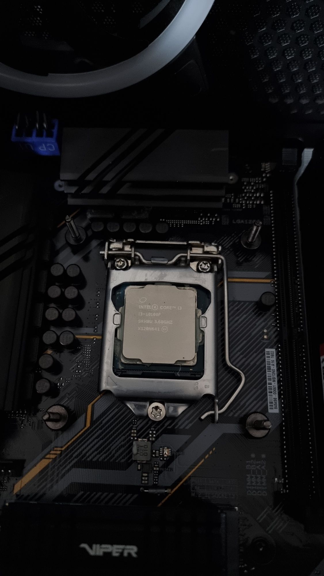 Intel core i3-10100F 10Th Comet Lake