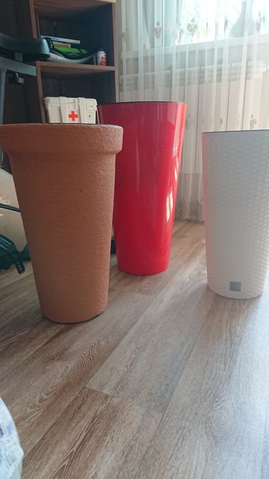 Кашпо новые две штуки