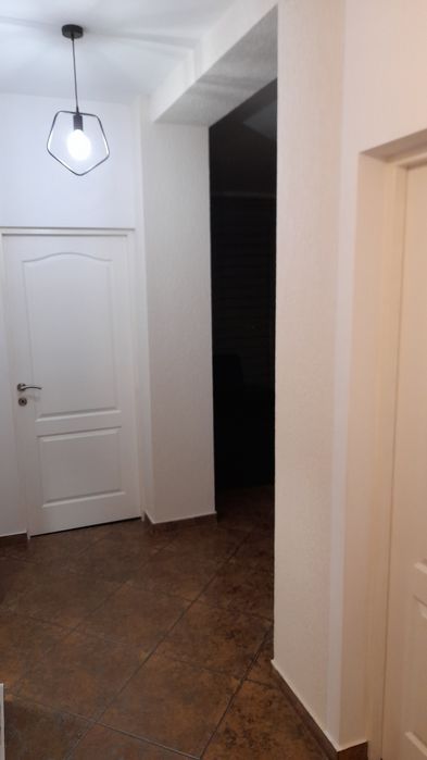 Închiriez apartament ultracentral!