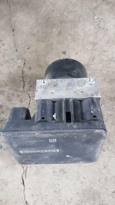 Pompa abs 13235025 AT Opel Zafira B