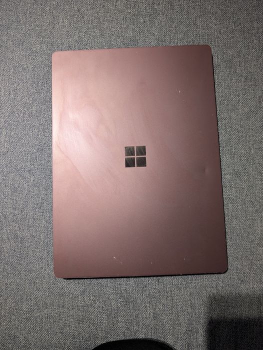 Microsoft surface laptop touchscreen 8gb 256gb