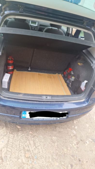 Vând Wolkswagen Golf 5 GT