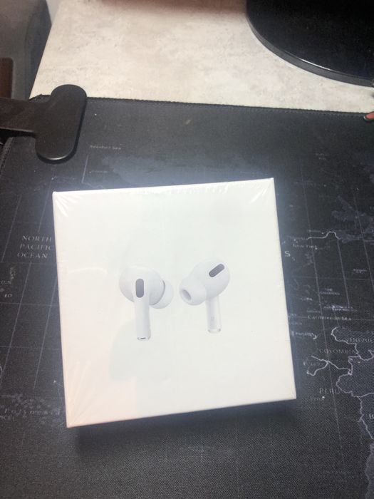 Продам наушники за