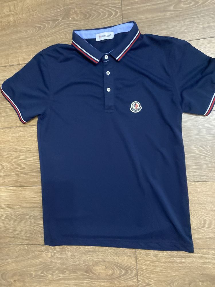 Поло Moncler монклер