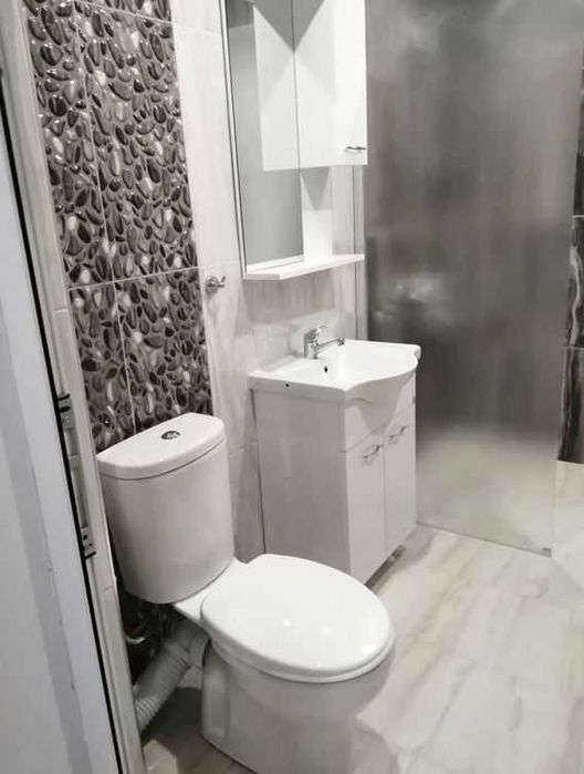 Дава се под наем Двустаен апартамент в Пловдив, Южен - 60 кв.м за 425 € - Снимка #5