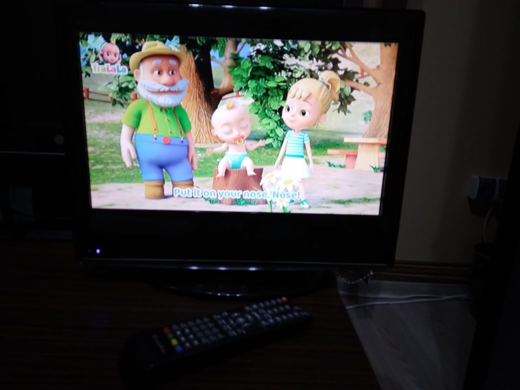 Tv Lcd pentru cabina paza, rulota, bucatarie, camera copii