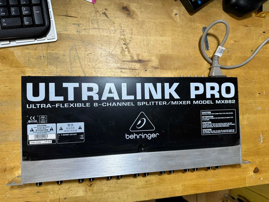 mixer behringer ultralink pro mx882