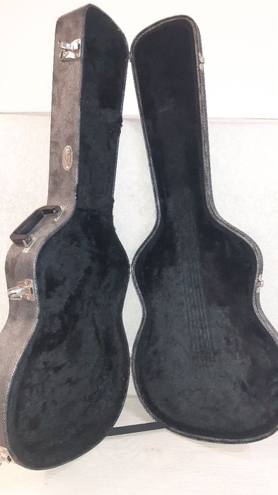 Жесткий кейс Martin для акустической гитары