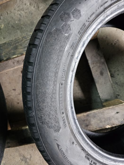2 anvelope iarna 205 55 16 Falken 2023