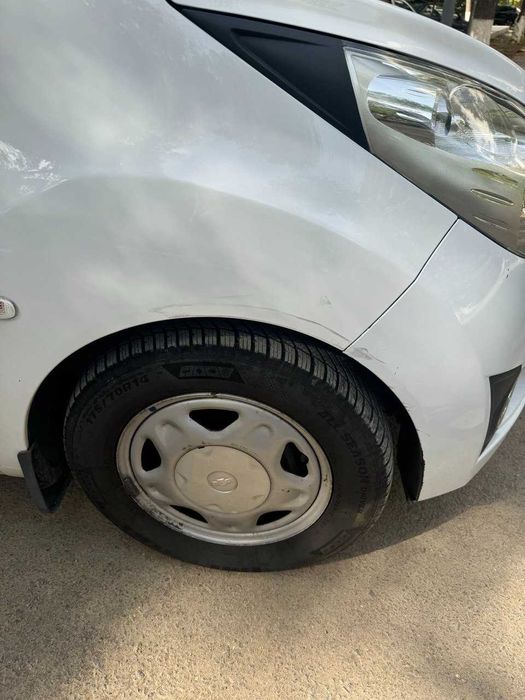 Продам Chevrolet Spark 2014 первая позиция — экономичный автомобиль