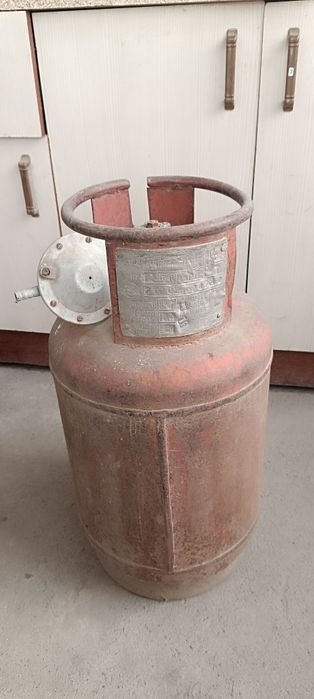 Пропан балон+редуктори сотилади