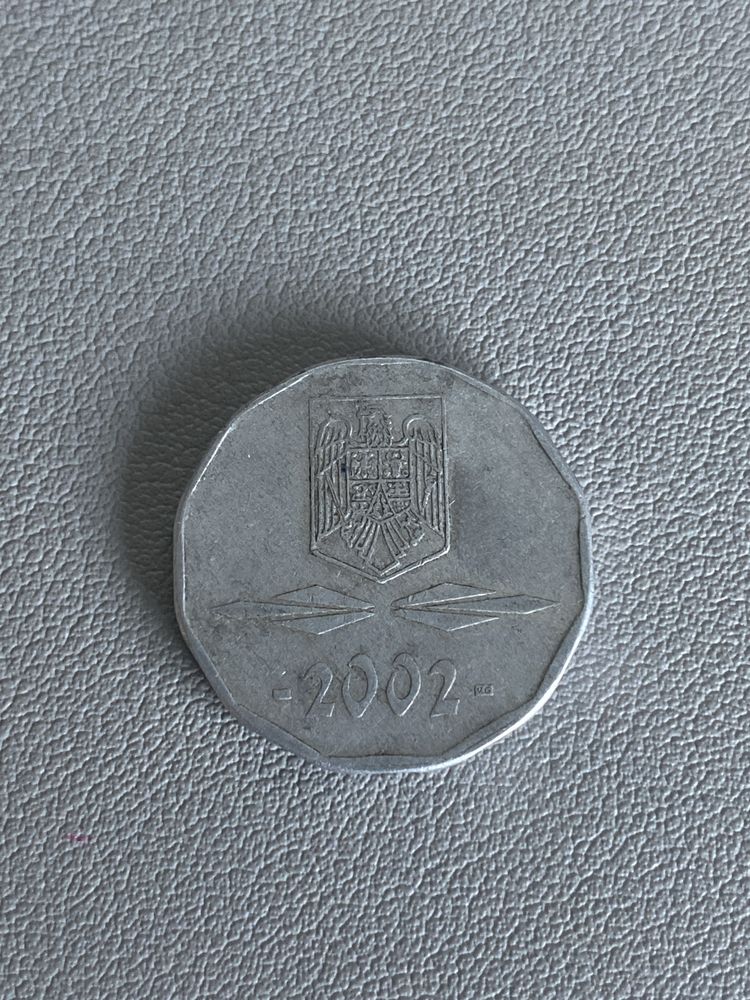 moneda 5000 de lei din anul 2002