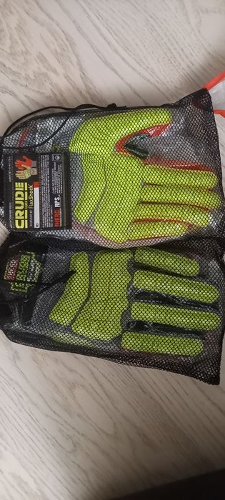 Рабочие перчатки