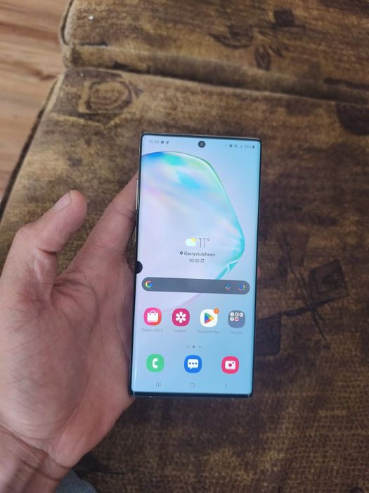 Vând samnsung note 10 plus