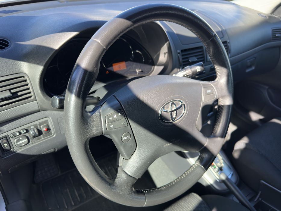 Тойота Авенсис Toyota Avensis 1.8 vvti Автомат На части!!!