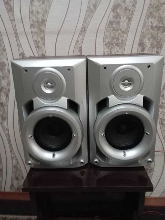 калонки   от музыкального  центра ЛЖ 1400  ват