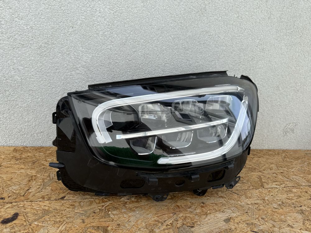 Far stanga Mercedes GLC Facelift LED High Performance Original Europa