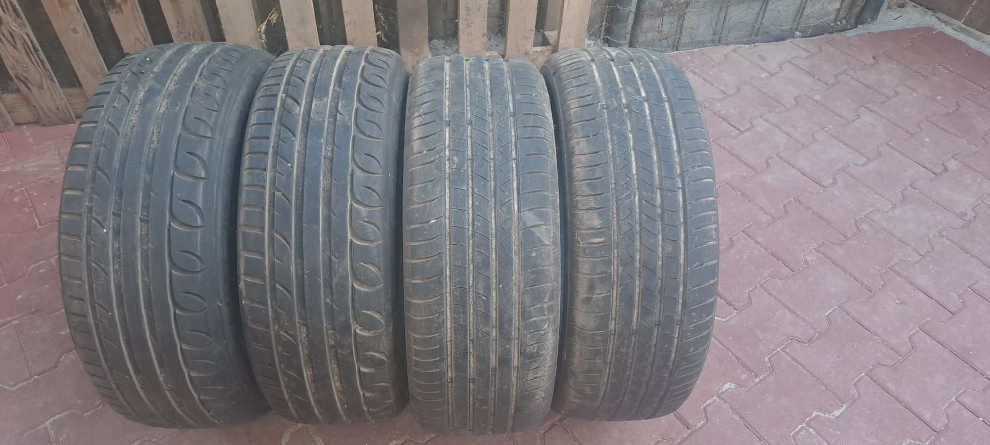 Anvelope de vară 225/55/17